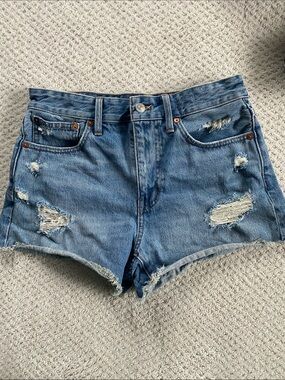 Madewell Classic Relaxed Distressed Blue Denim Women’s Shorts, 26